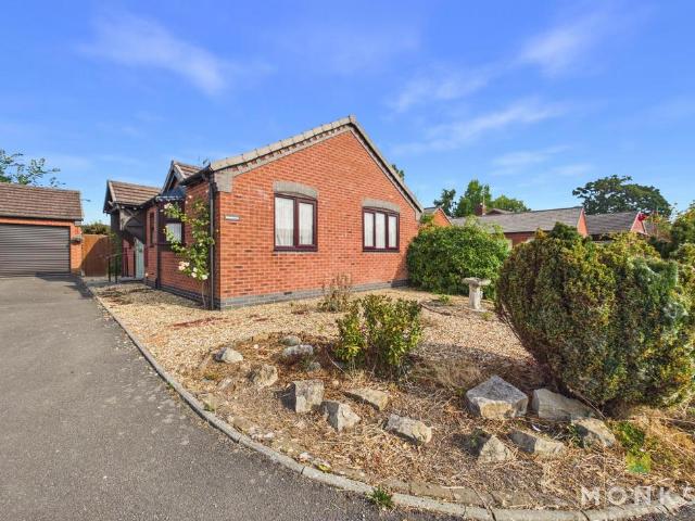 Bungalow for sale in Ifton Heath, Shropshire