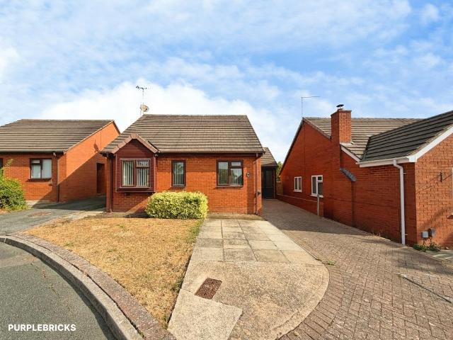 Bungalow for sale in Hampton, Crookhill