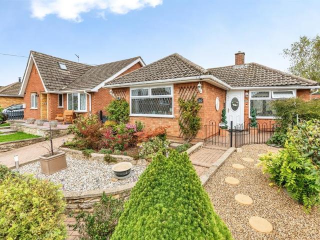 Bungalow for sale in Barton Seagrave, North Northamptonshire