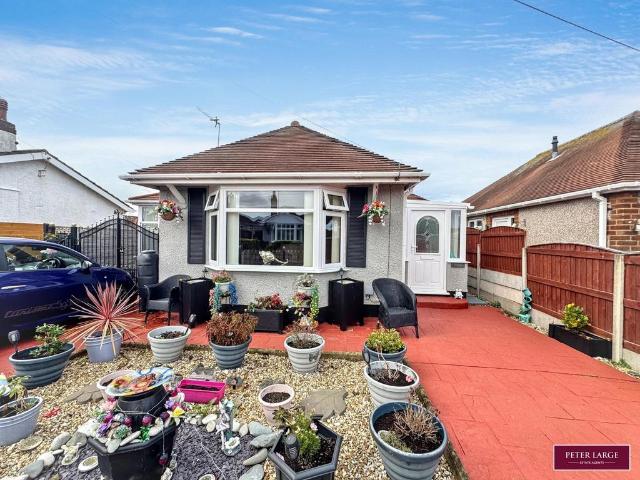 Bungalow for sale in Prestatyn