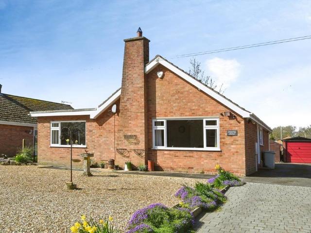 Bungalow for sale in Belleau, Lincolnshire