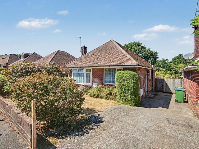 Bungalow for sale in Botany Bay, City Of Southampton