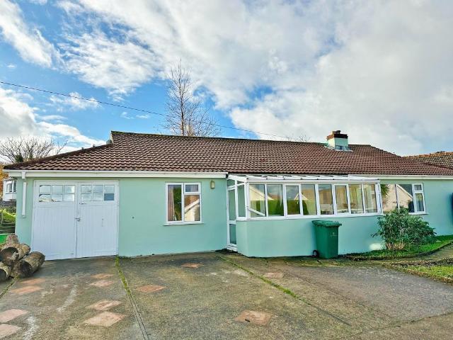 Bungalow for sale in Alderney