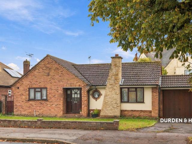 Bungalow for sale in Clacton-on-Sea, Tendring