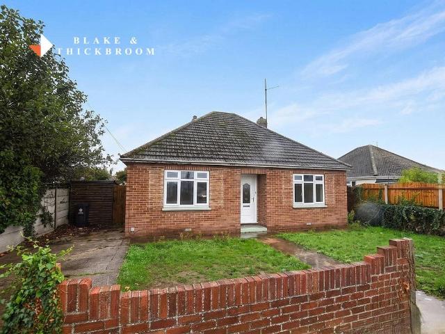 Bungalow for sale in Clacton-on-Sea, Tendring