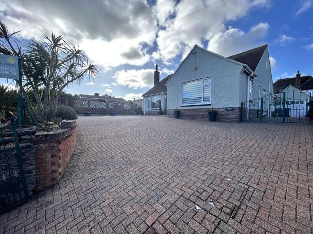 Bungalow for sale in Colwyn Bay, Wales
