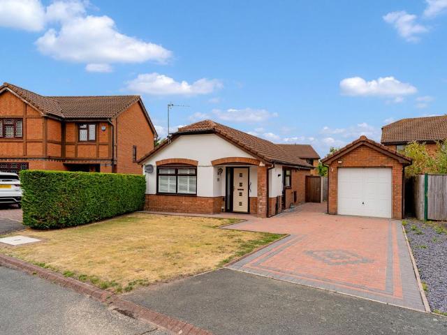 Bungalow for sale in Widnes