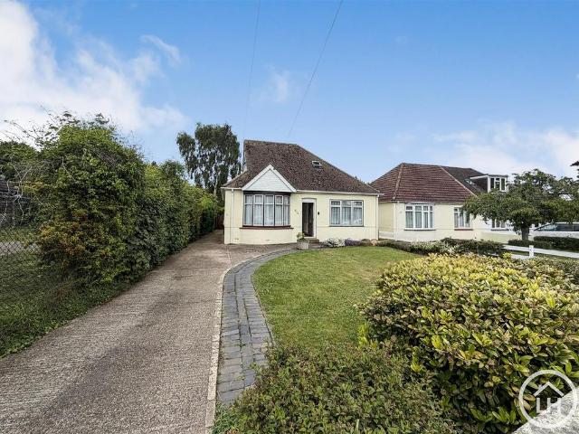 Bungalow for sale in Wigmore, Gillingham
