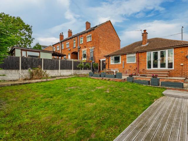 Bungalow for sale in Newton Hill, Wakefield