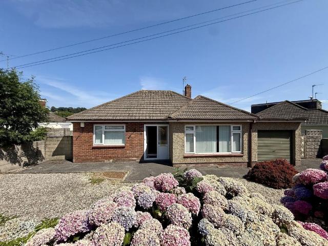Bungalow for sale