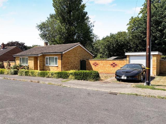 Bungalow for sale in Chedburgh, Suffolk