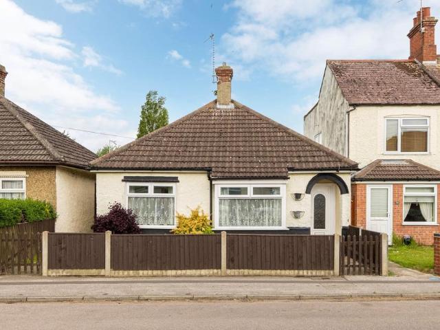 Bungalow for sale in Eastbridge, Suffolk