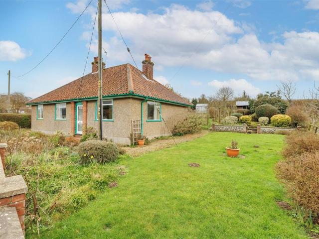 Bungalow for sale in Mettingham, East Suffolk