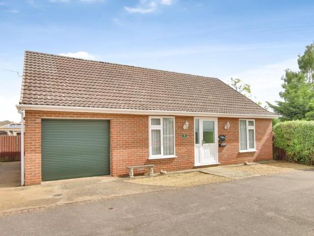 Bungalow for sale in Four Gotes, Cambridgeshire