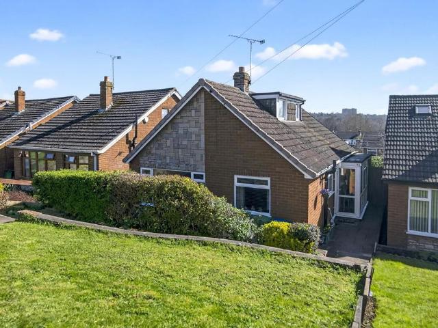 Bungalow for sale in Cooper's Bank, West Midlands