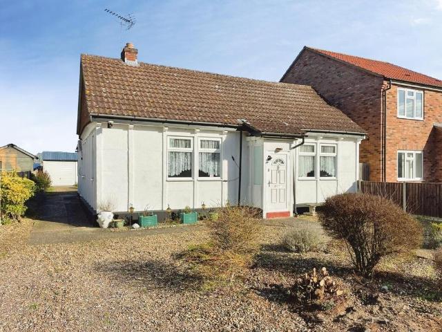 Bungalow for sale in Weeting-with-Broomhill, East Tuddenham