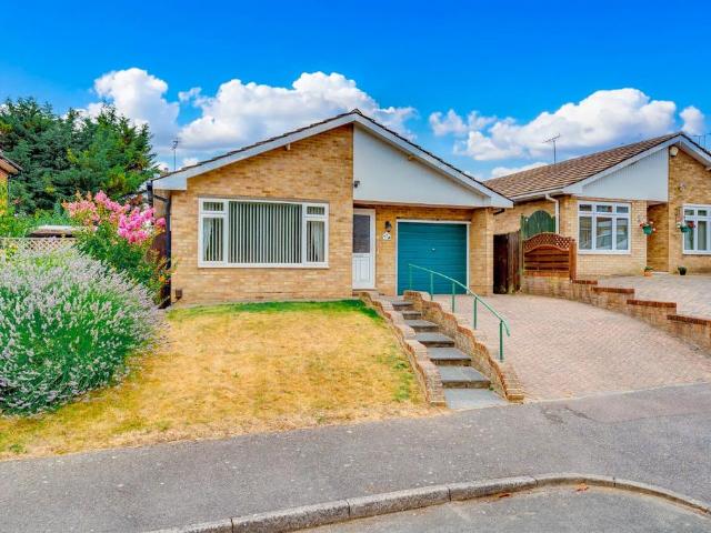 Bungalow for sale in Frindsbury