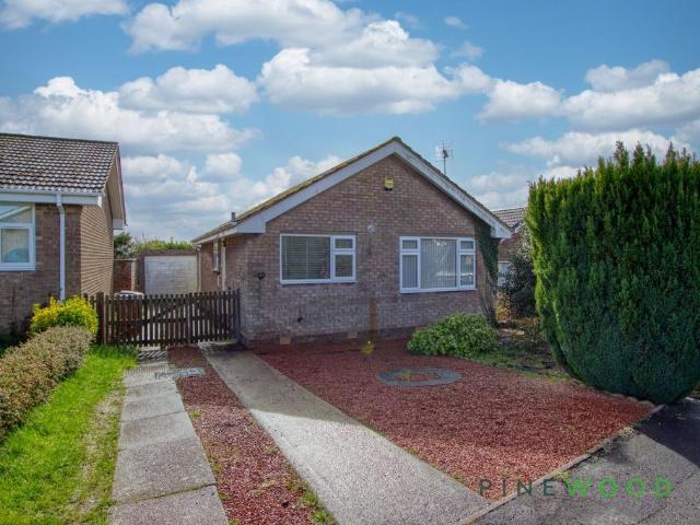 Bungalow for sale in Clowne, Elmton