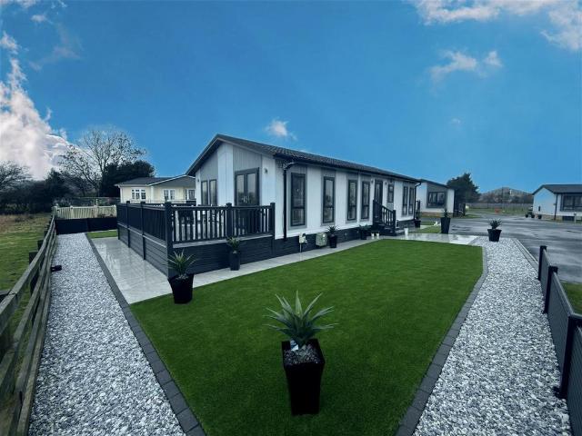Park Home for sale in School Aycliffe, Darlington