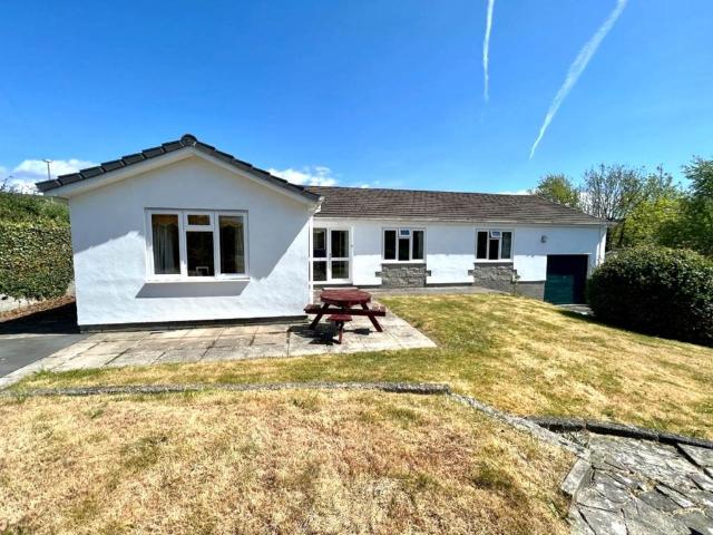 Bungalow for sale in Glanwern, Wales