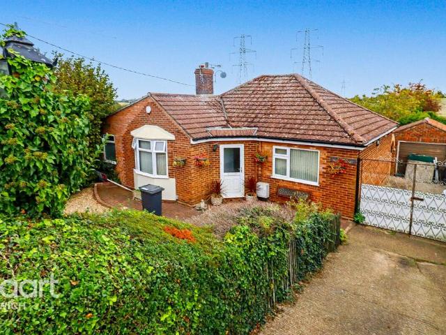 Bungalow for sale in Whitehouse, Key Street