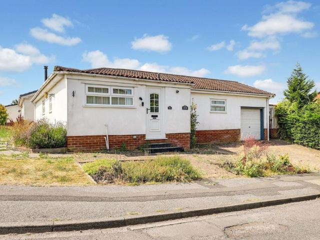 Bungalow for sale in Gedling, East Midlands