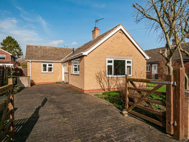 Bungalow for sale in Leven