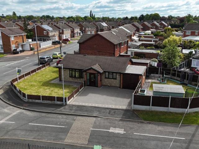 Bungalow for sale in Wednesfield, West Midlands