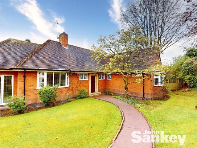 Bungalow for sale in Berry Hill, Potters Corner