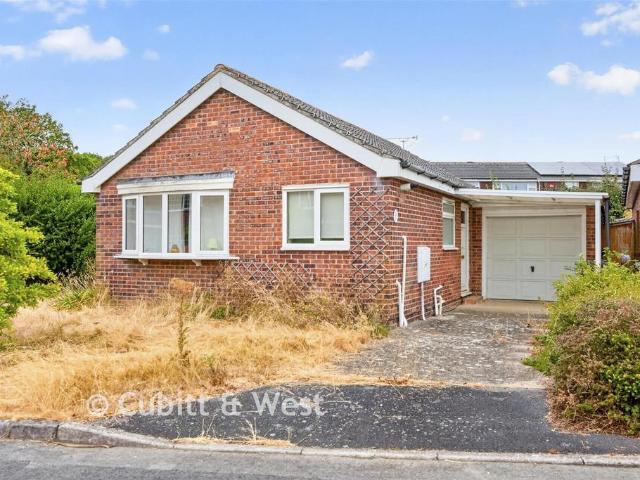 Bungalow for sale in Spring Vale, Hampshire