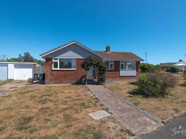Bungalow for sale in Nettlestone, Isle Of Wight