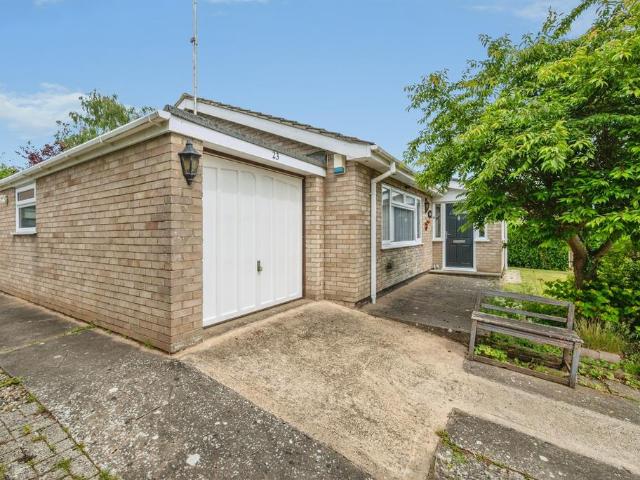 Bungalow for sale in Crostwick, Norfolk