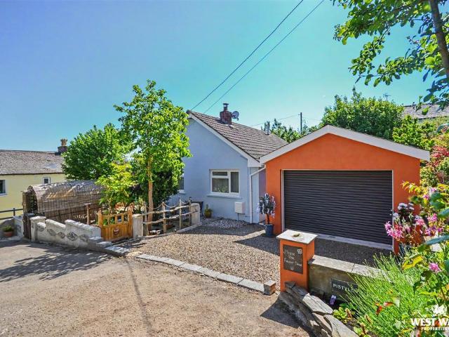 Bungalow for sale in St Dogmaels, Wales