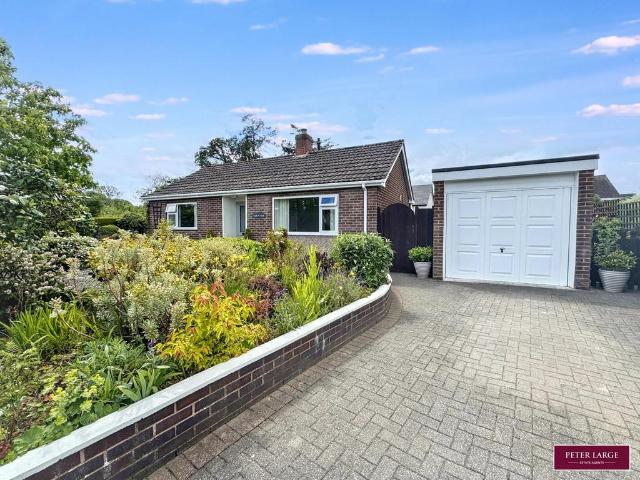 Bungalow for sale in Trefnant, Wales