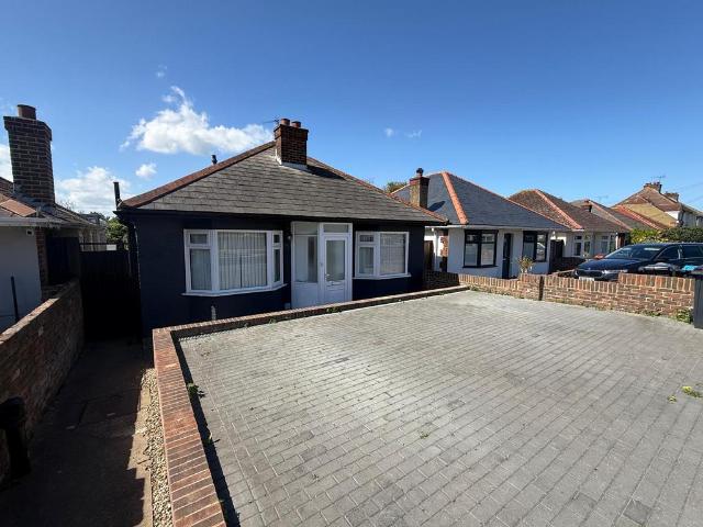 Bungalow for sale in Westwood, Acol