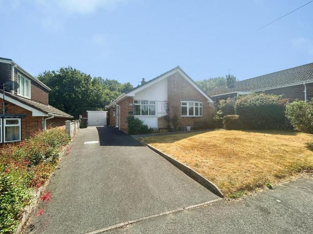Bungalow for sale in Winshill, Beamhurst