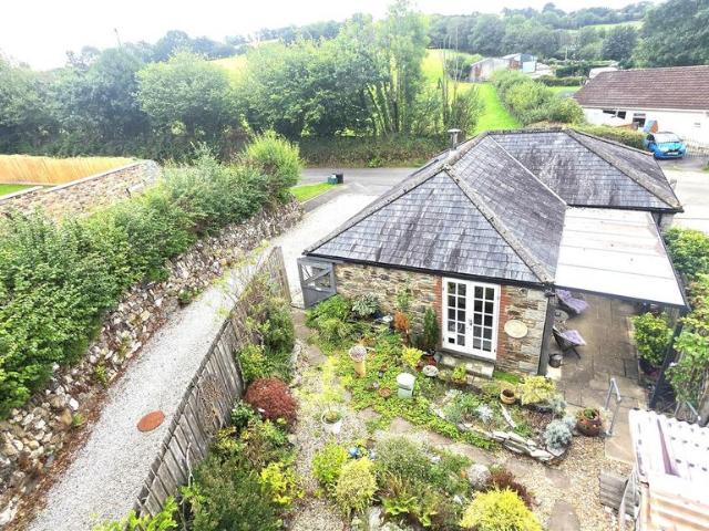 Bungalow for sale in Weir Quay, Devon