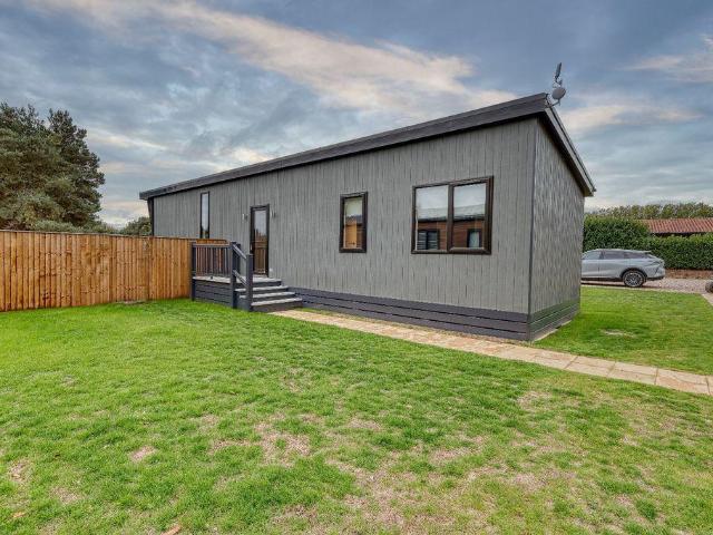 Bungalow for sale in Messingham, Greater Lincolnshire