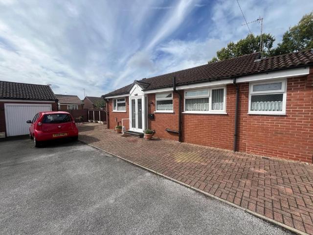 Bungalow for sale in Beamhurst, Staffordshire