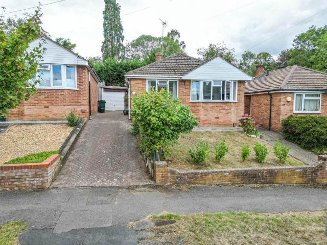 Bungalow for sale in Reading