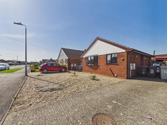 Bungalow for sale in Mablethorpe and Sutton, Belleau
