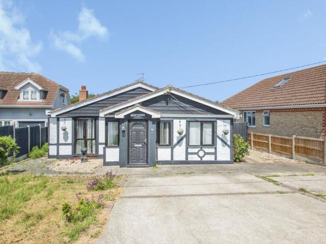 Bungalow for sale in Dale Hill, Essex