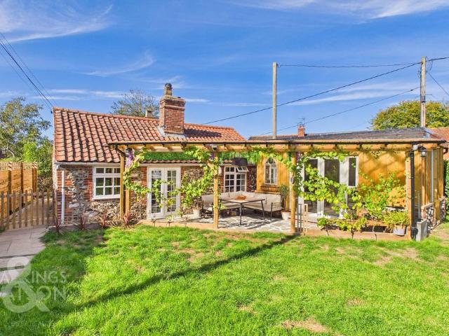 Bungalow for sale in Burgh St Peter, Norfolk