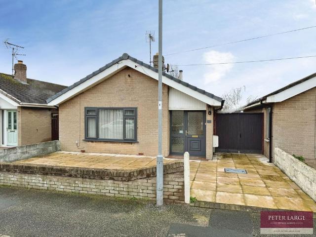 Bungalow for sale in Rhyl, Wales