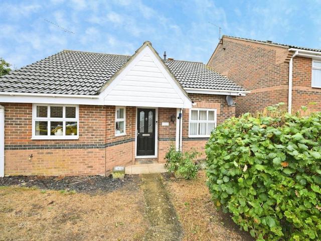 Bungalow for sale in Gillingham