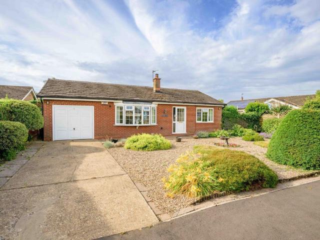 Bungalow for sale in Belleau, Lincolnshire