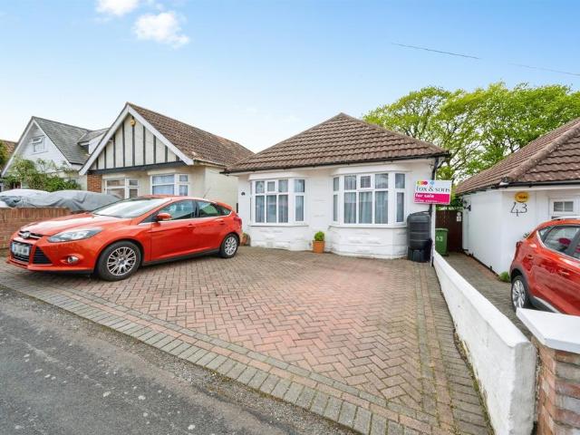 Bungalow for sale in Midanbury, Isle Of Man