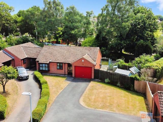 Bungalow for sale in Elmfield, Leicestershire