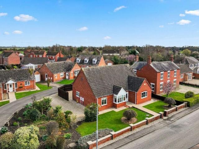 Bungalow for sale in Gosberton Clough, Lincolnshire