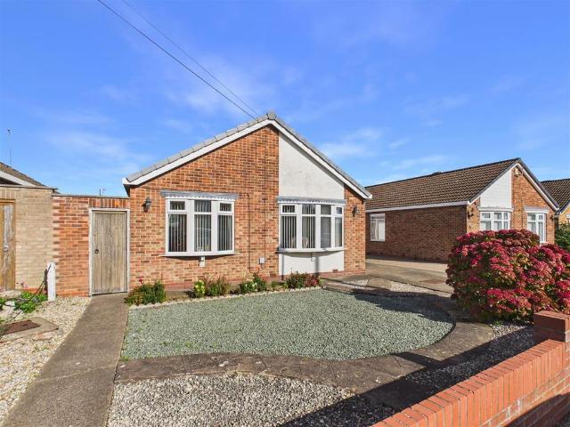 Bungalow for sale in Willerby, Hull and East Yorkshire
